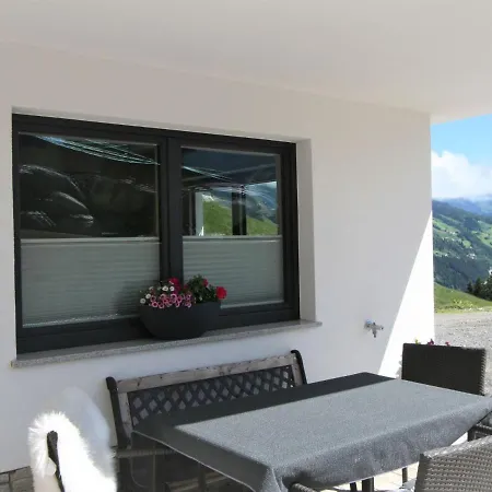 Appartamento Nina By Interhome